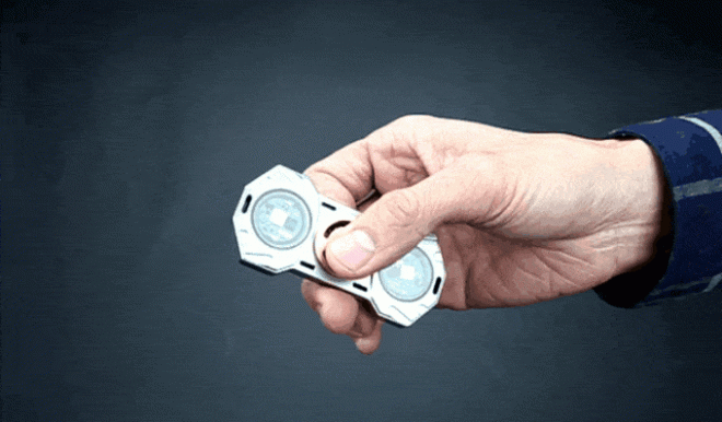 ZEROHOUR REBEL: EDC Microlight Flashlight Fidget Spinner Gear