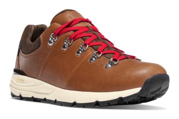 danner-mountain 600 low front view
