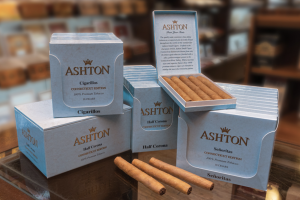 Ashton Small Cigar Connecticut