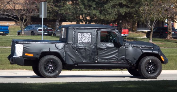 Jeep Scrambler Spotted 2019