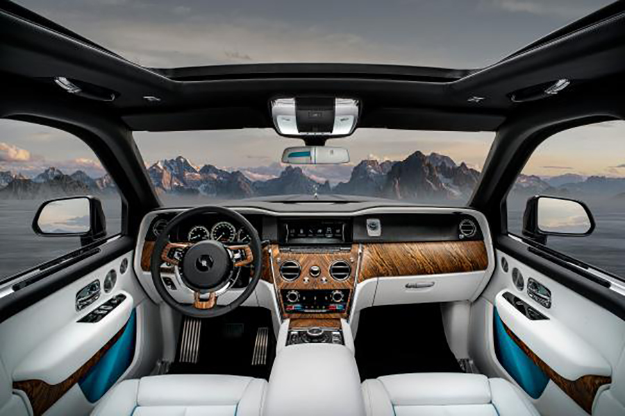 Rolls-Royce-Cullinan-Interior