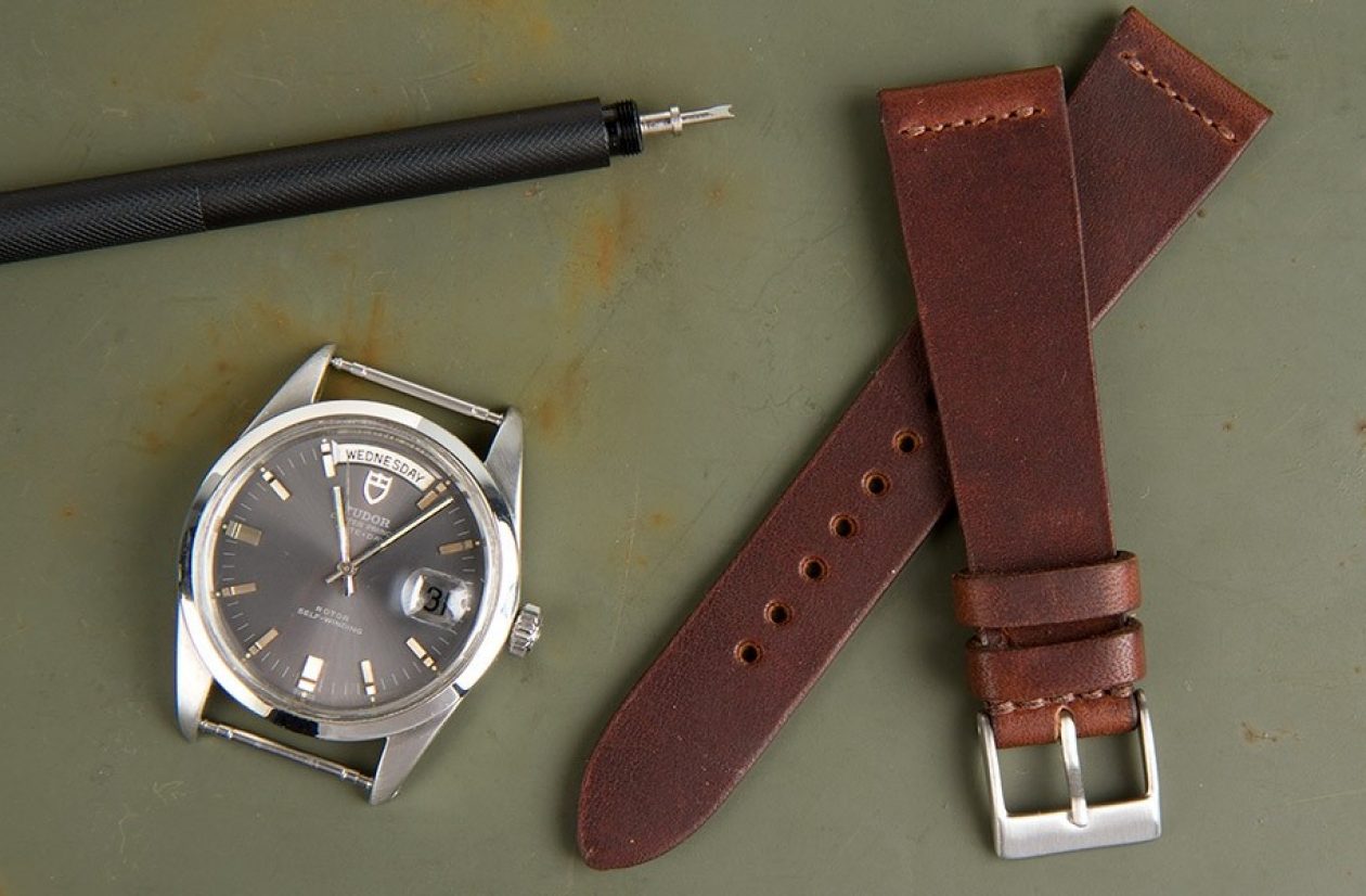 Crown and Buckle Russet Oiled Watch Strap