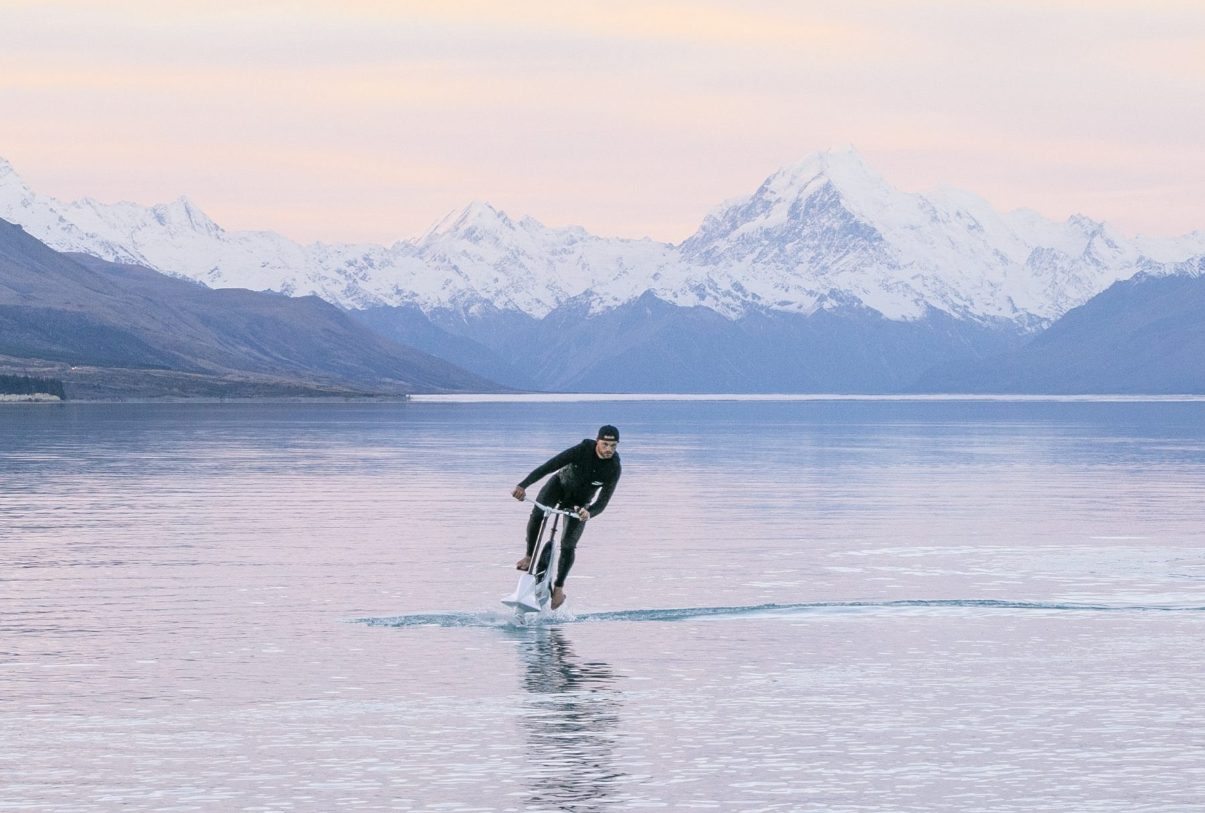 manta5 hydrofoil bike