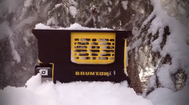 The Brunton Hydrogen Reactor Charges Your Phone or Flashlight With Water